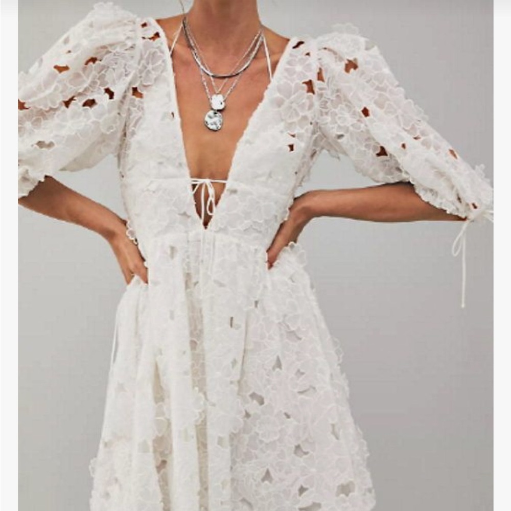 ISO for love and lemons Leighton dress